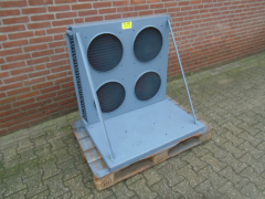 Condensor op voetplaat nieuw